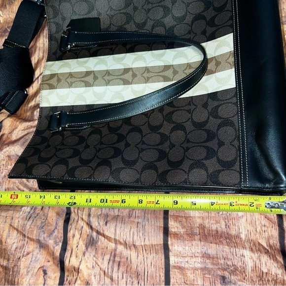 Mens Coach Messenger bag - Picture 12 of 14